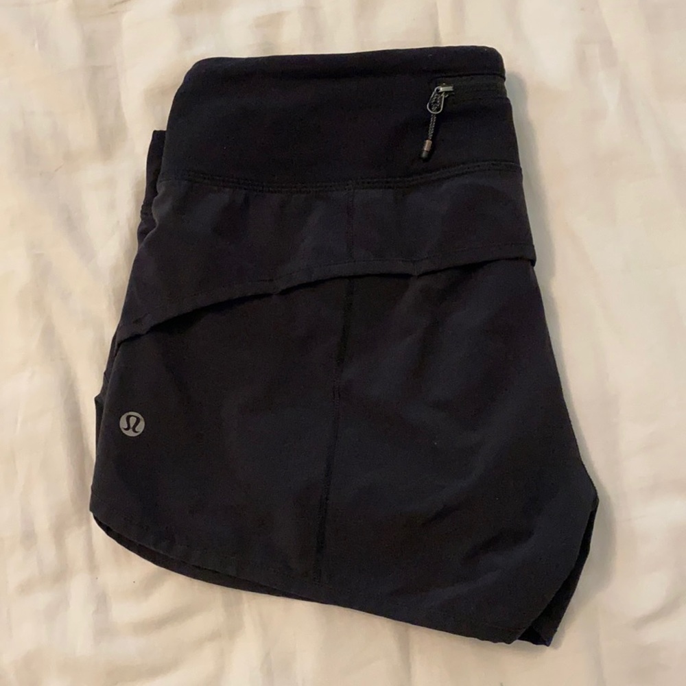 Lulu lemon speed up shorts